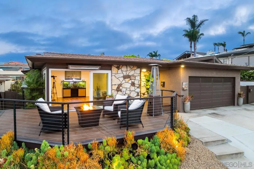 3415 Fenelon St, San Diego, California 92106 home-pic-9